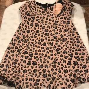 Beautiful little girls dress!